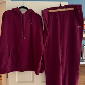 Alo Mulberry Accolade Hoodie and Sweatpants Set